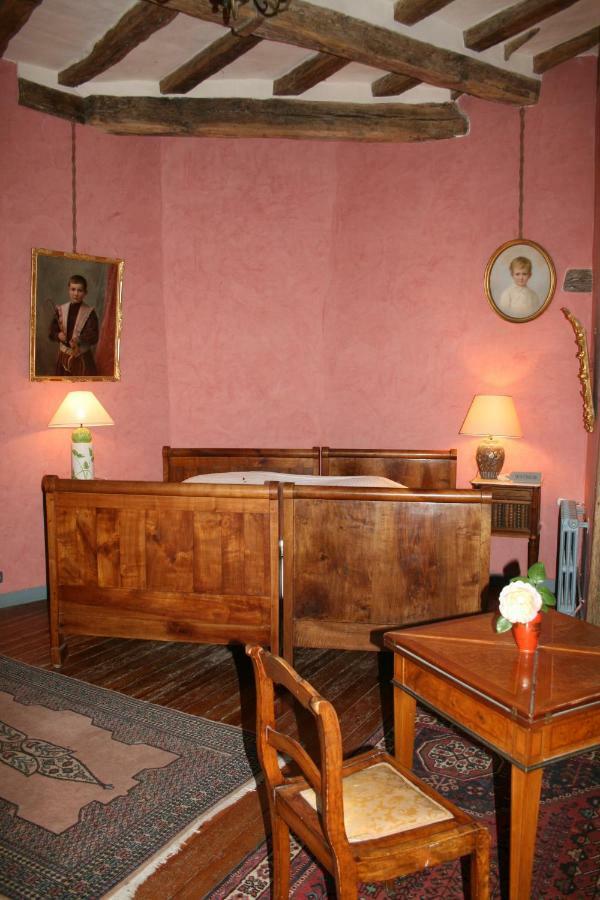 Chateau De La Roche Martel Bed and Breakfast Roiffé Zewnętrze zdjęcie